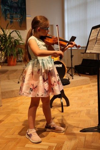 Koncert flétnové třídy Denisy Dohnalové a houslové třídy Jurije Horbačuka