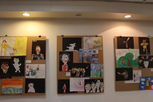 Vernisáž výstavy prací výtvarného ateliéru Lucie Medřické