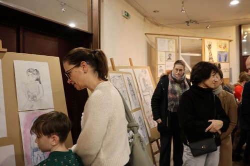 Vernisáž výstavy výtvarného ateliéru Kamily Nešporové