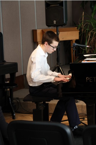 Absolventský koncert Honzy Novorky z klavírní třídy Davida Maška