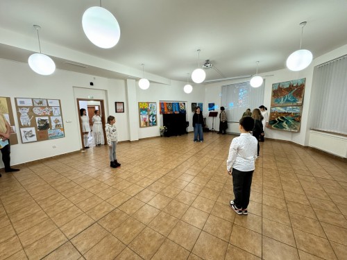 Vernisáž PUTOVNÍ GALERIE 2025/2026 - Cvikov