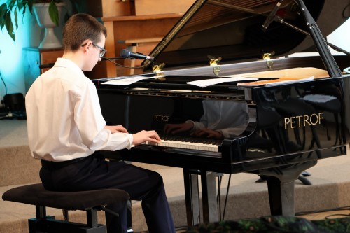 Absolventský koncert Honzy Novorky z klavírní třídy Davida Maška