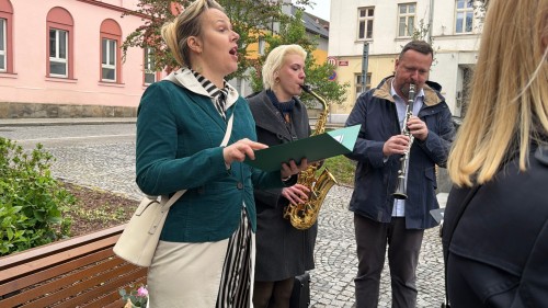 Pomníkové trio na oslavách výročí konce 2. světové války