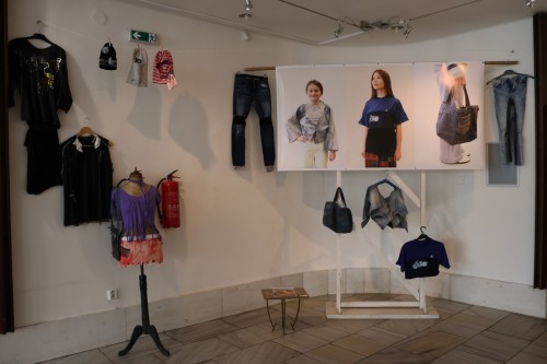 Vernisáž výstavy prací výtvarného ateliéru Lucie Medřické