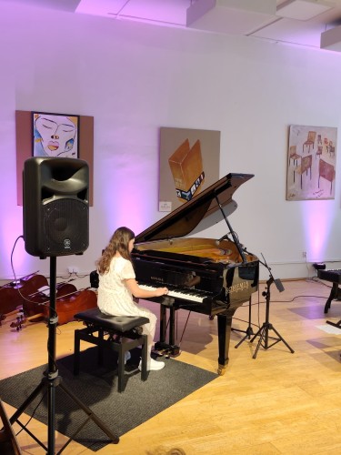 Koncert klavírní třídy J. Zlatušky a violoncellové a kytarové třídy A. Palduse