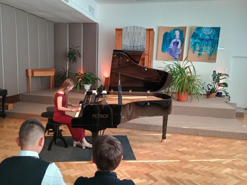 Koncert klavírní třídy Taťjany Solodovnikove