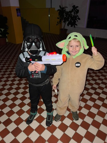 PUTOVÁNÍ ZA HOUSLOVÝM KLÍČEM: STAR WARS
