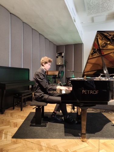 Koncert jazzového klavíru