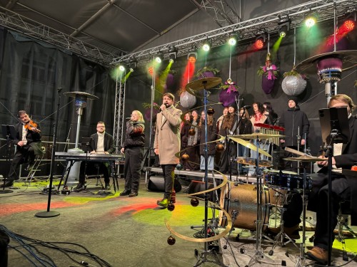 Vystoupení DPS Talent s Josefem Vágnerem a kapelou