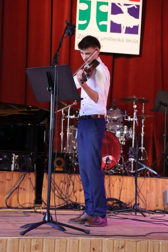 ZÁVĚREČNÝ KONCERT ŽÁKŮ