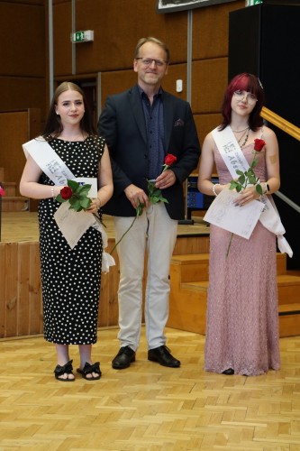 Slavnostní předání absolventských vysvědčení