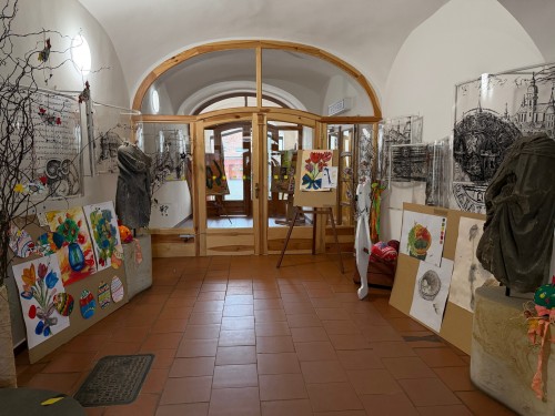 Velikonoční dekorace na radnici