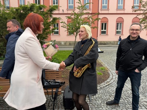 Pomníkové trio na oslavách výročí konce 2. světové války