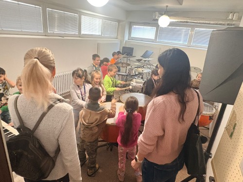 ZUŠBERK - zábavná prohlídka ZUŠ pro školy