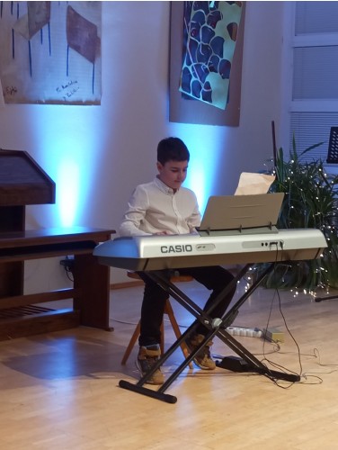Vánoční koncert flétnové a klávesové třídy Zuzany Iljaševy a flétnové třídy Kateřiny Mauserové