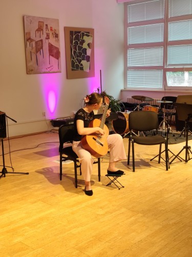 Koncert klavírní třídy J. Zlatušky a violoncellové a kytarové třídy A. Palduse