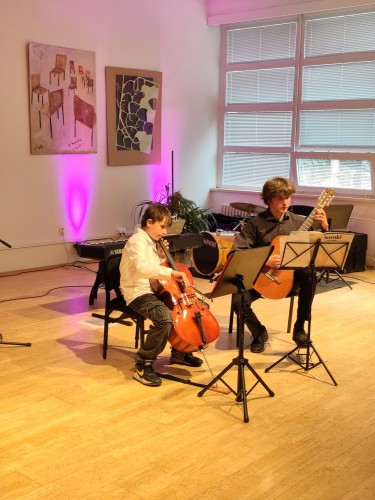 Koncert klavírní třídy J. Zlatušky a violoncellové a kytarové třídy A. Palduse