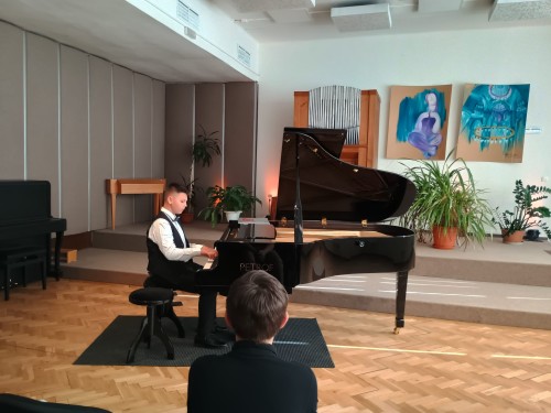 Koncert klavírní třídy Taťjany Solodovnikove