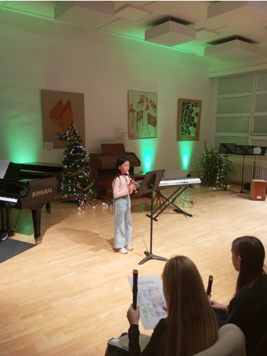 Vánoční koncert flétnové a klávesové třídy Zuzany Iljaševy a flétnové třídy Kateřiny Mauserové